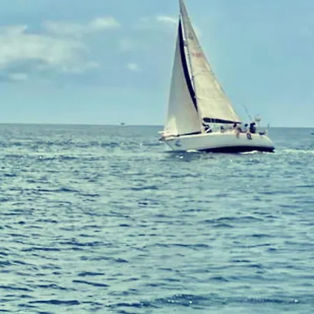 Casa Veleiro Shalom Ботель Понта-Делгада