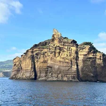 Botel Casa Veleiro Shalom Ponta Delgada