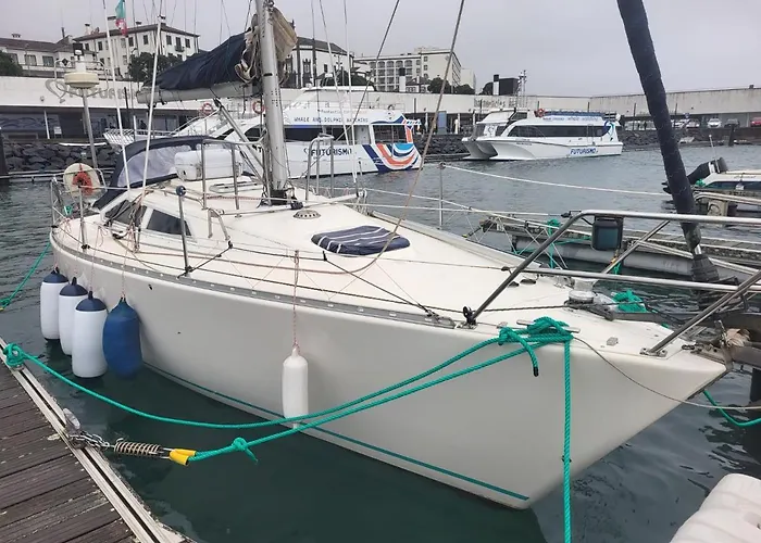 Casa Veleiro Shalom ספינת מלון *