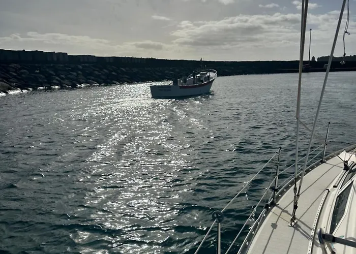 Casa Veleiro Shalom ספינת מלון Ponta Delgada